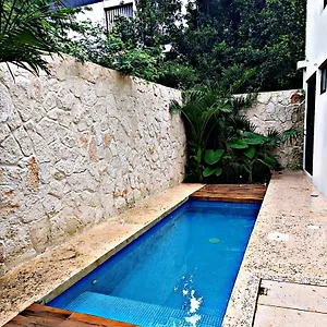 villa-casa-kaan.allrivieramayahotels.com/